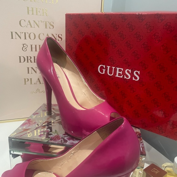 Pink Platform Peep Pump | Guess - Picture 7 of 9